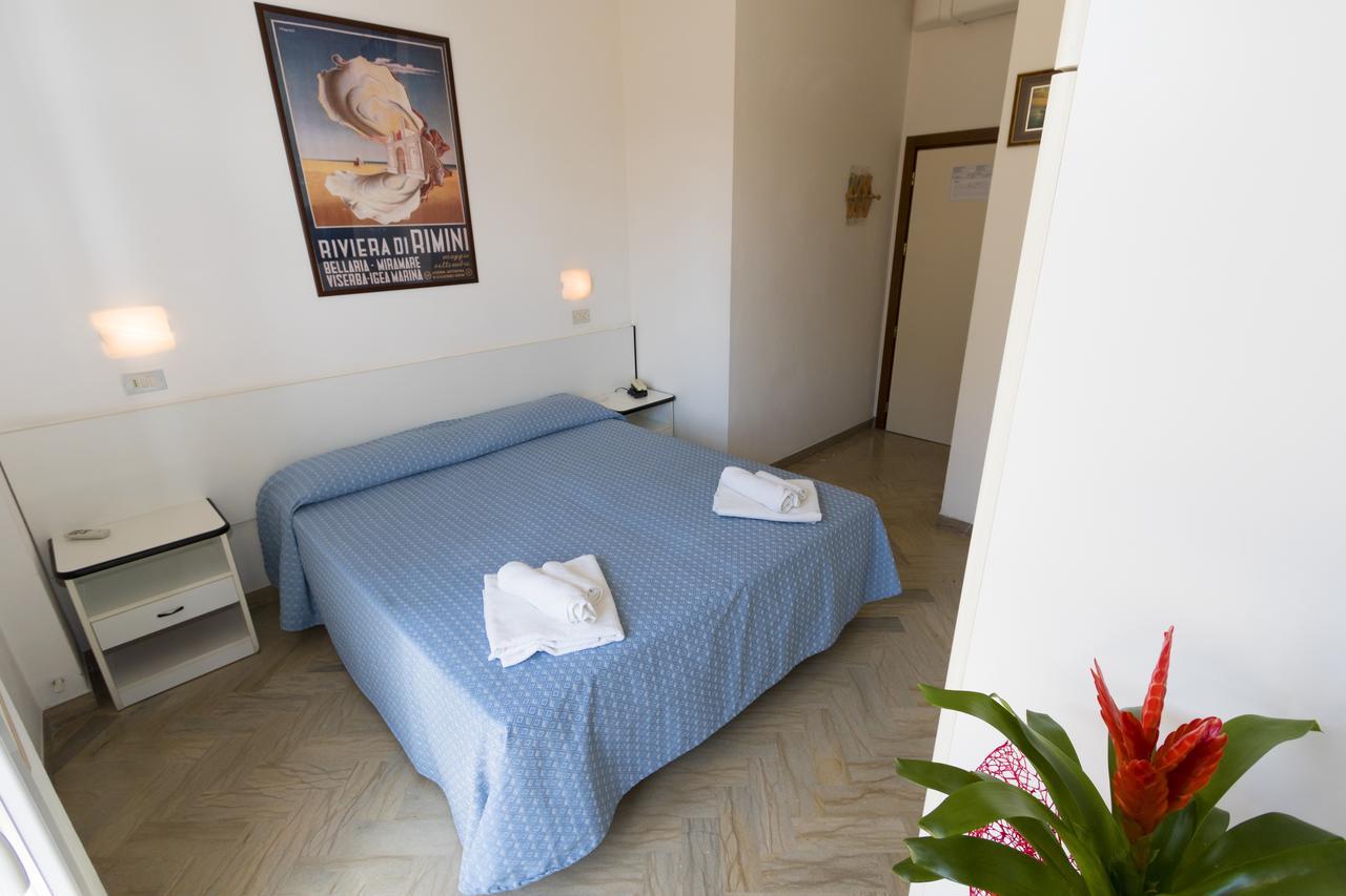 Hotel Tre Assi Rimini Ngoại thất bức ảnh