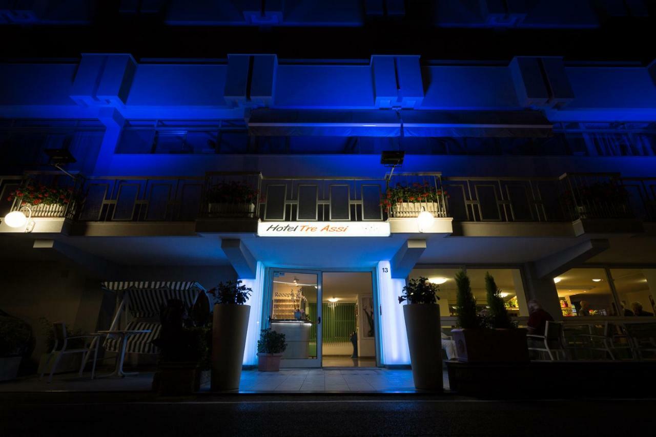 Hotel Tre Assi Rimini Ngoại thất bức ảnh